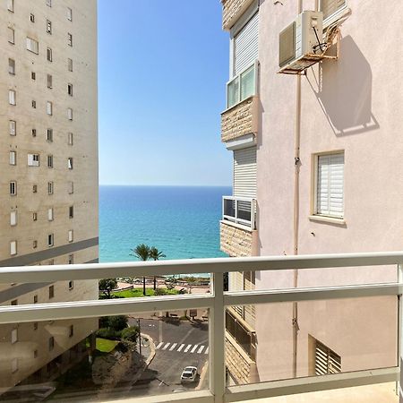 The Symphony Of The Breeze Apartment Netanya Exterior photo