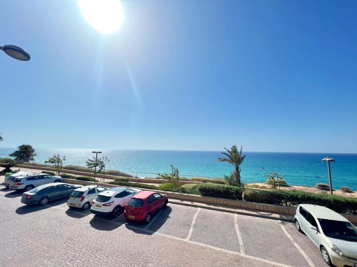 The Symphony Of The Breeze Apartment Netanya Exterior photo